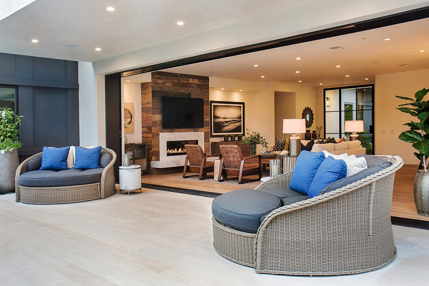 Corona Del Mar Kewamee Street - Interior Design