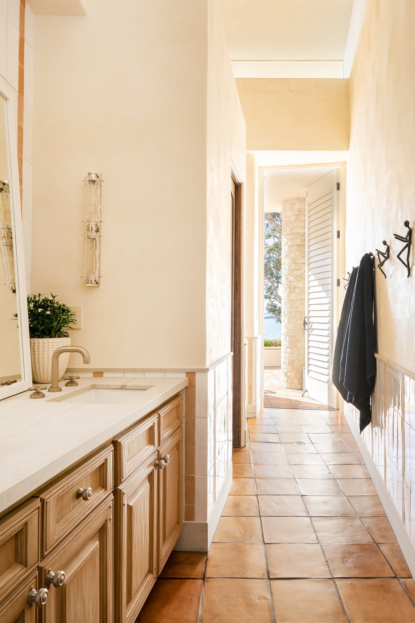 Emerald Bay - Interior Design