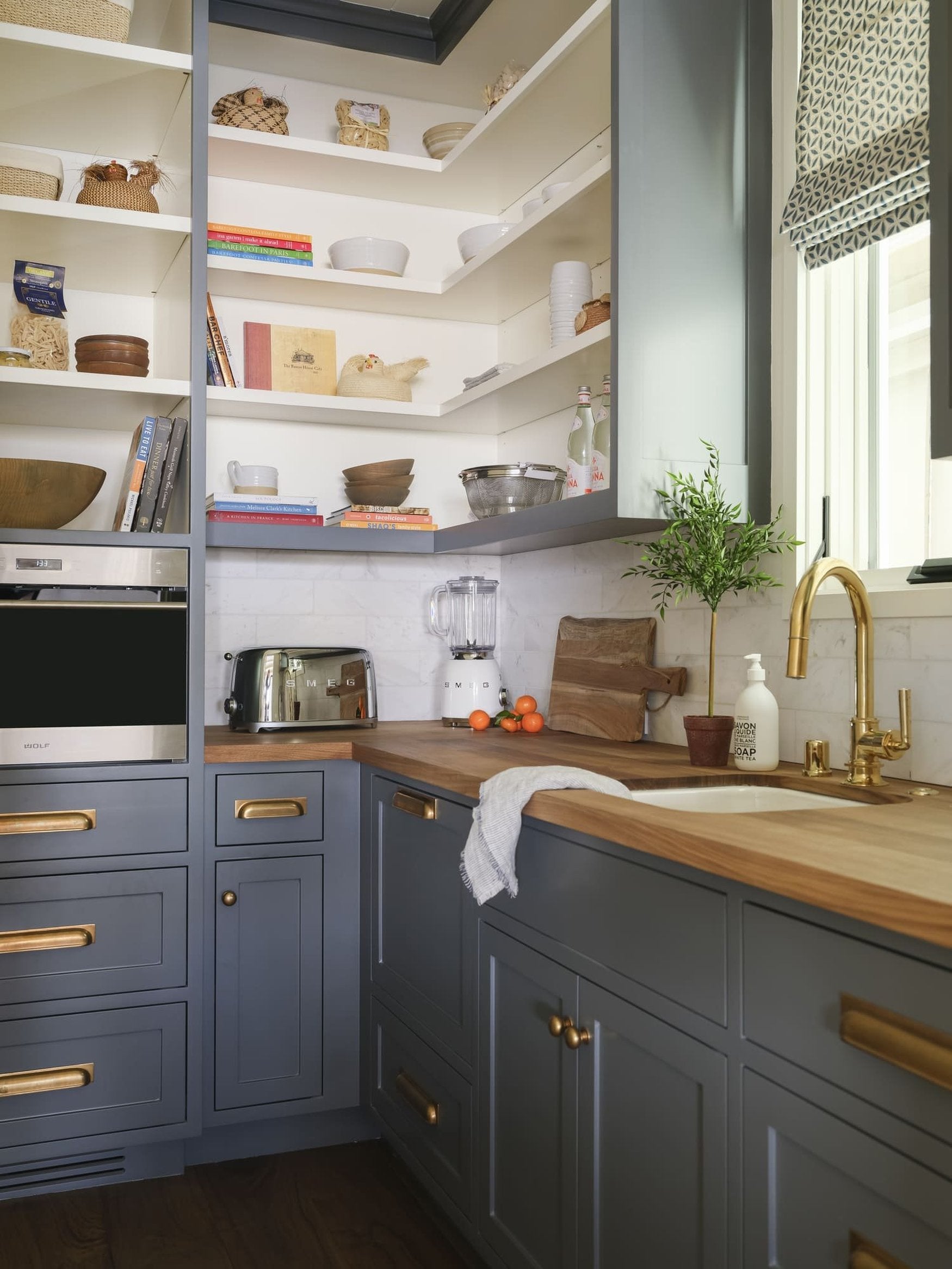 Newport Bayside Boathouse - Interior Design