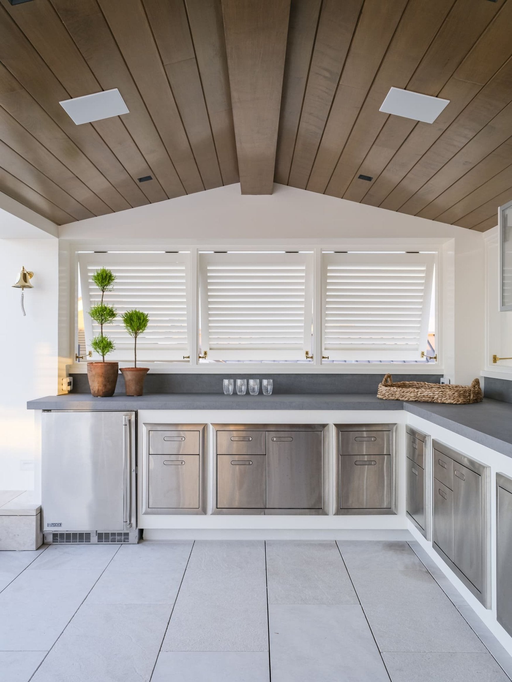 Newport Bayside Boathouse - Interior Design